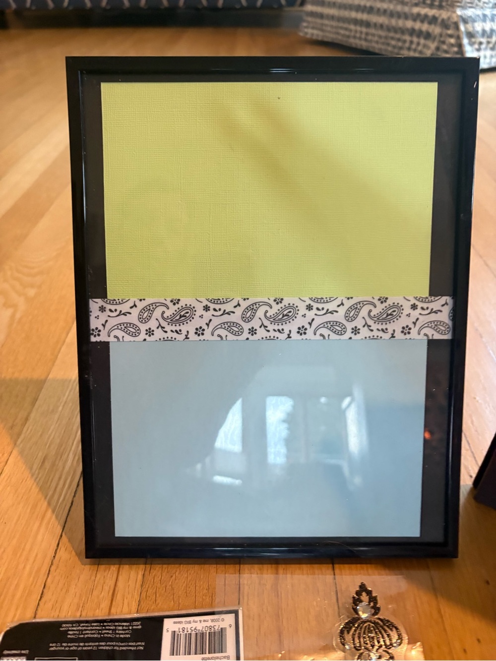 New! 3 Scrapbooks with wedding stickers and 1 black frame included! - Picture 11 of 14